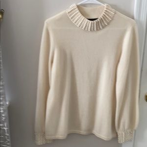 Women’s cashmere sweater
